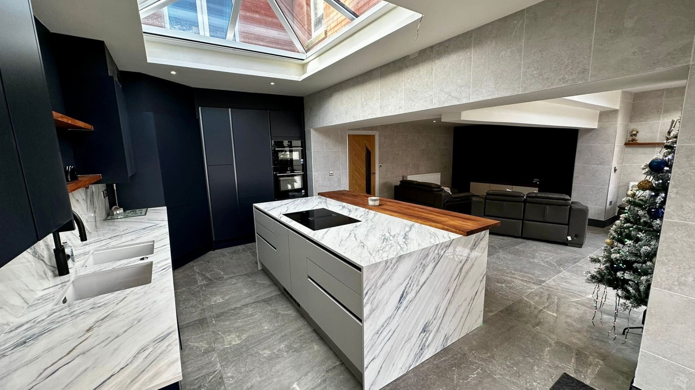 house extension with full kitchen refurbishment